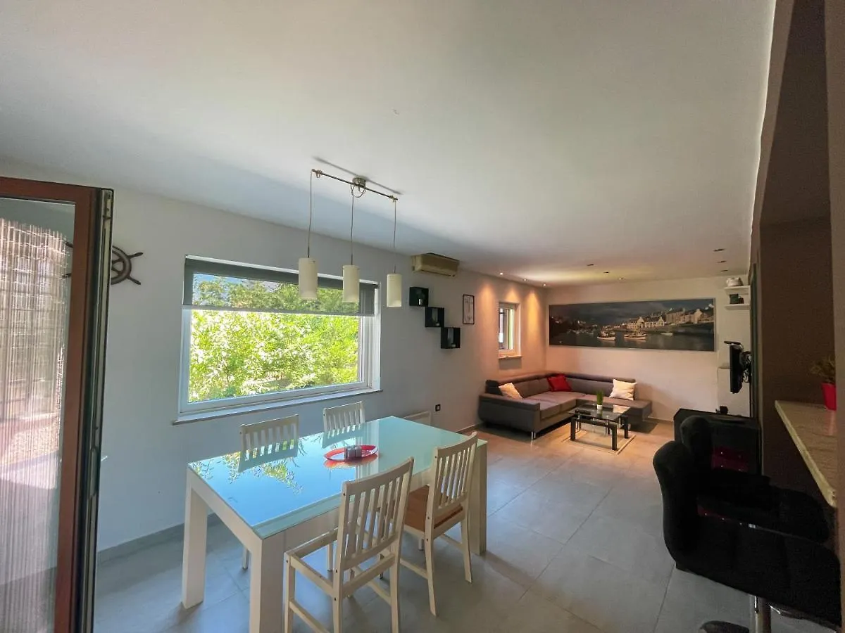 Vacation Home Aurelia Banjole