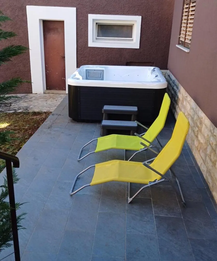Vacation Home Aurelia Banjole Holiday home